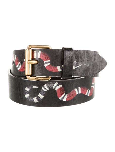 gucci leather belt with kingsnake with suit